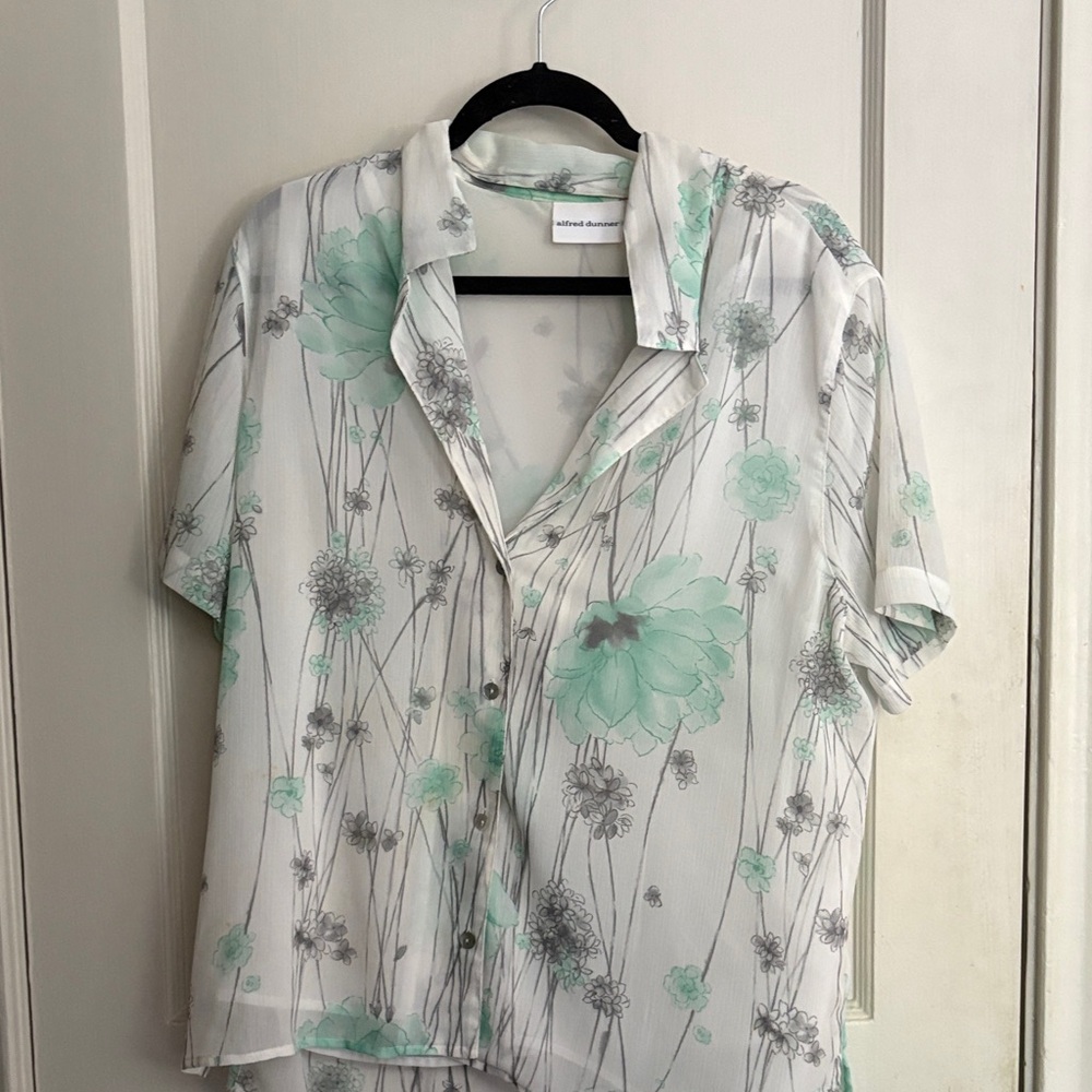 Alfred Dunner Mint Green Floral Sheer Shirt